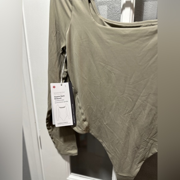 NWT Lululemon Wundermost Ultra-Soft Nulu Square-Neck Long-Sleeve Bodysuit - Picture 6 of 14